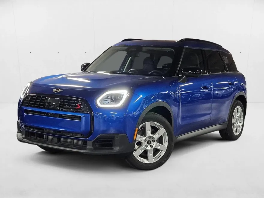 2025 Mini Countryman S ALL4 Iconic photo 1