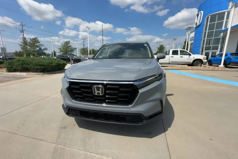 2026 Honda CR-V EX photo 1