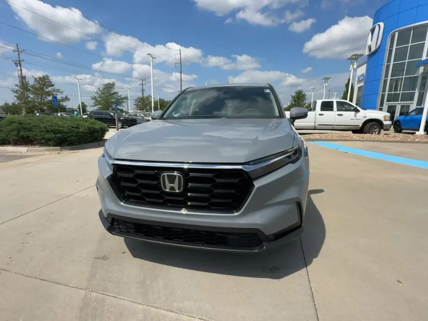 2026 Honda CR-V EX photo 1