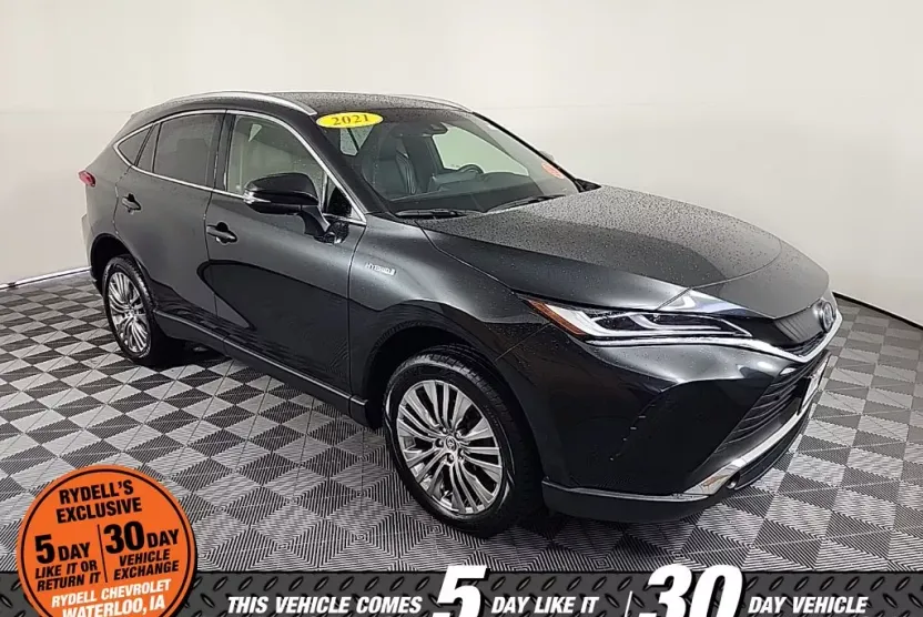 2021 Toyota Venza XLE photo 1