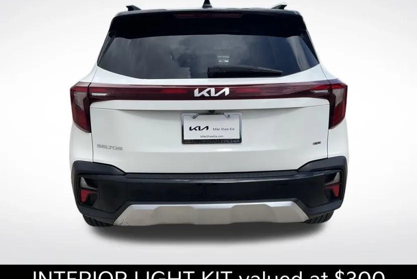 2024 Kia Seltos SX photo 1