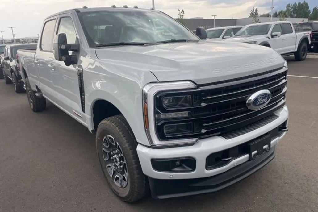 2026 Ford F-350 photo 1
