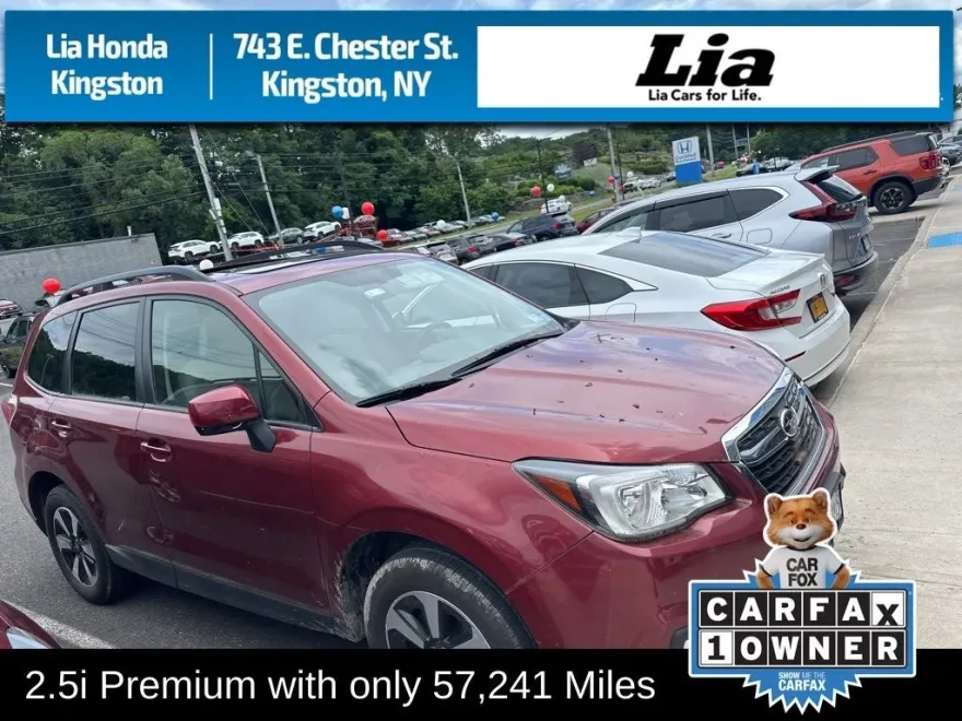 2017 Subaru Forester Premium photo 1