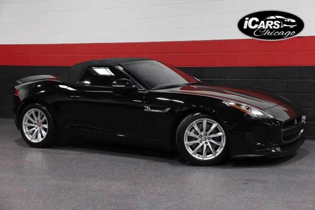 2017 Jaguar F-TYPE photo 1