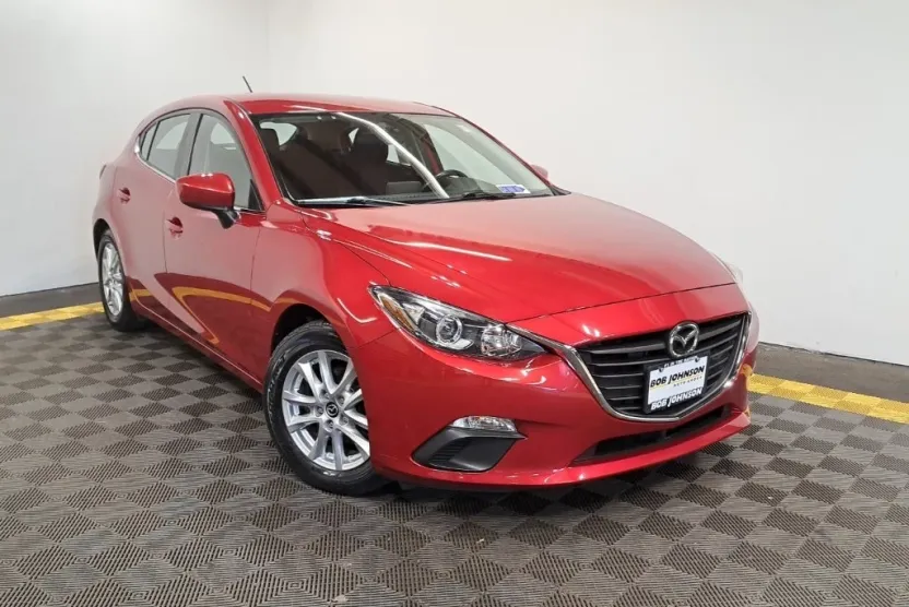 2016 Mazda Mazda3 i Sport photo 1