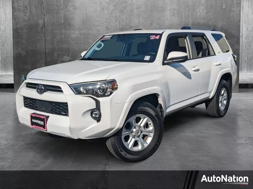 2024 Toyota 4Runner SR5 photo 1