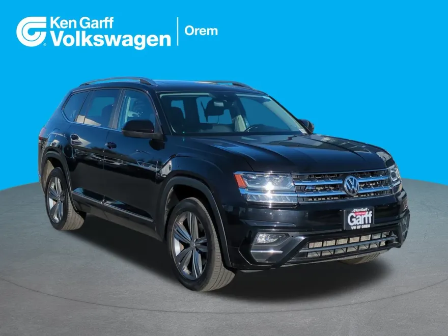 2019 Volkswagen Atlas V6 SE Technology R-Line photo 1