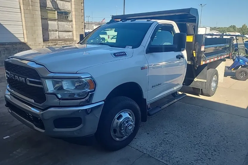 2020 Ram 3500 Tradesman photo 1