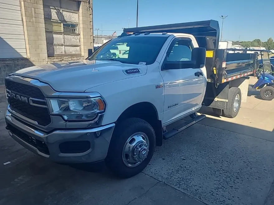 2020 Ram 3500 Tradesman photo 1