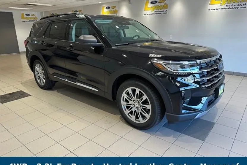 2025 Ford Explorer photo 1