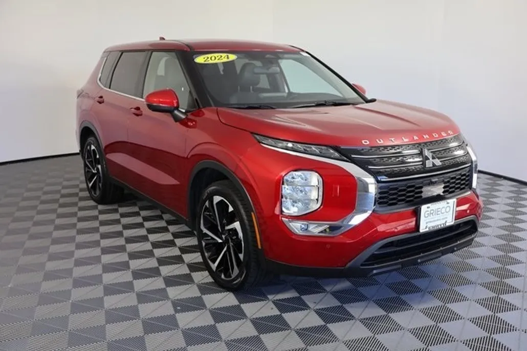 2024 Mitsubishi Outlander SE Ralliart photo 1
