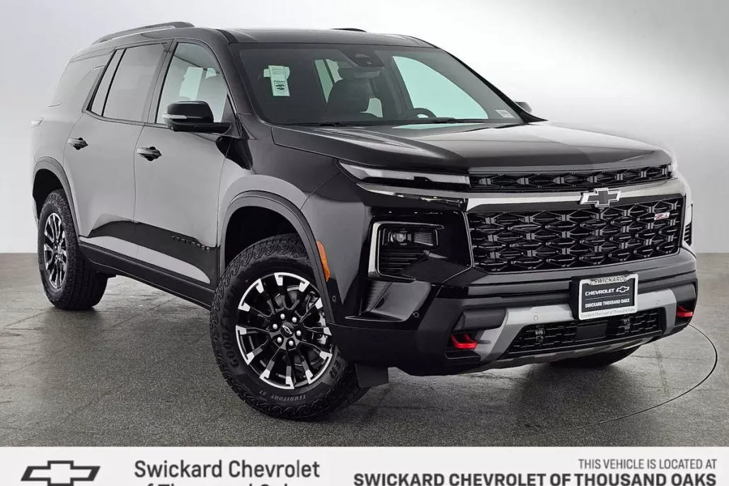 2026 Chevrolet Traverse Z71 photo 1