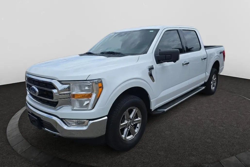 2023 Ford F-150 XLT photo 1