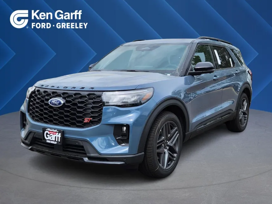 2025 Ford Explorer ST photo 1