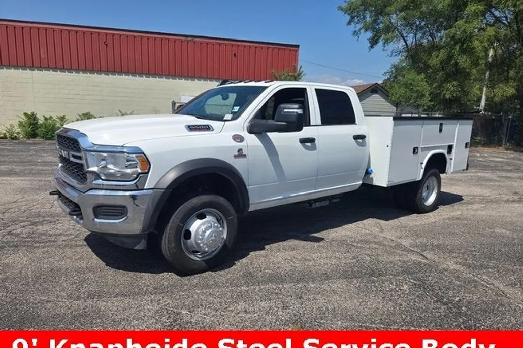 2024 Ram 5500 Tradesman photo 1