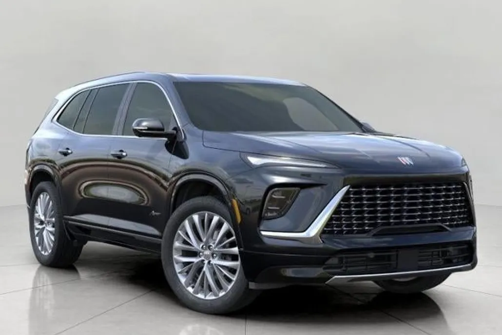 2026 Buick Enclave Avenir photo 1