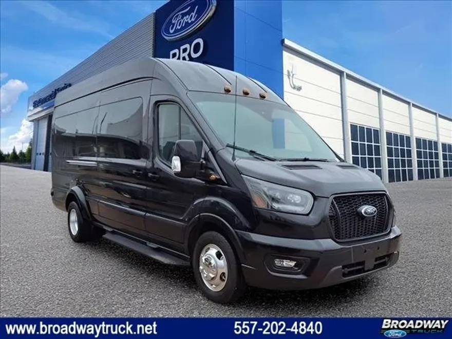 2024 Ford Transit Cargo Van photo 1