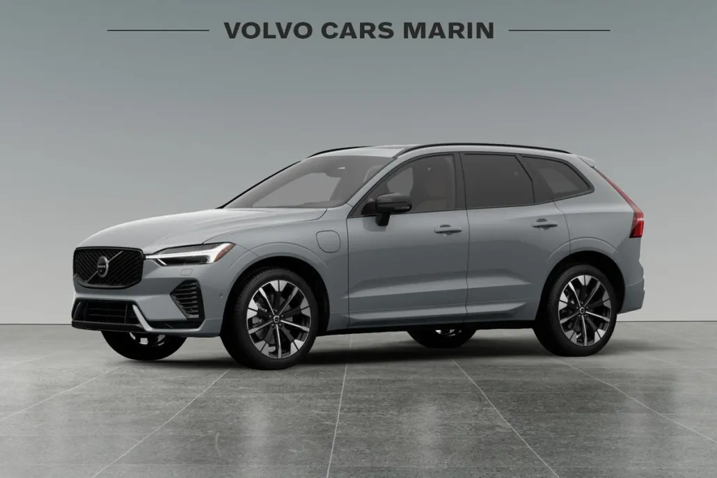 2026 Volvo XC60 Plus photo 1