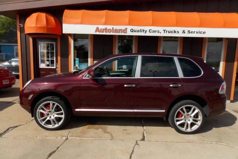2004 Porsche Cayenne Turbo photo 1