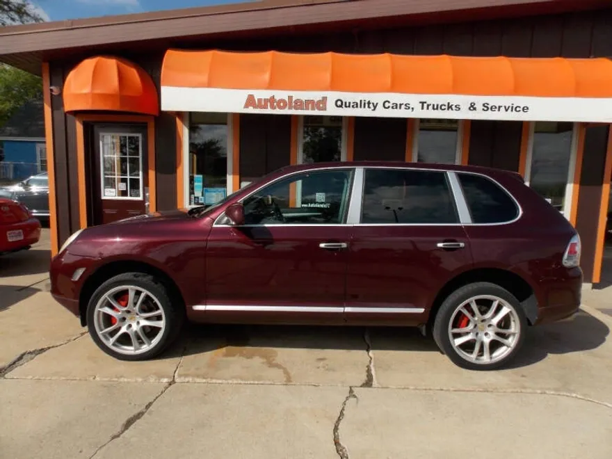 2004 Porsche Cayenne Turbo photo 1