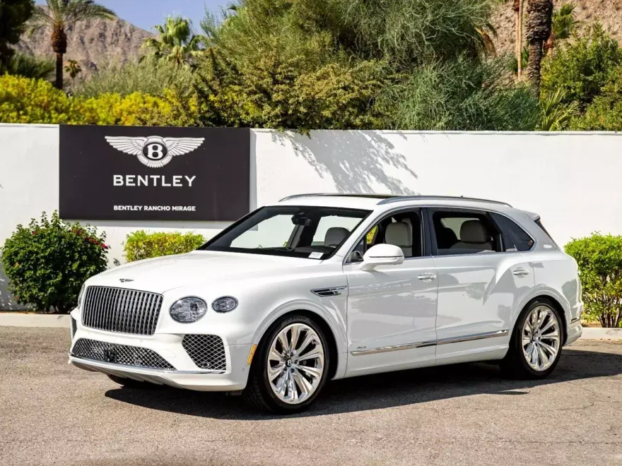 2024 Bentley Bentayga EWB Base photo 5