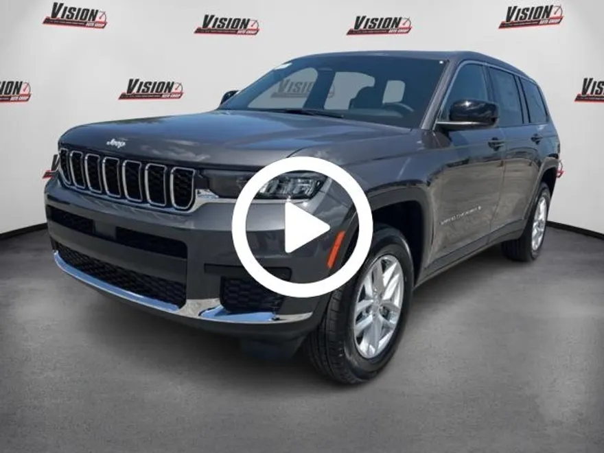 2025 Jeep Grand Cherokee Laredo photo 1