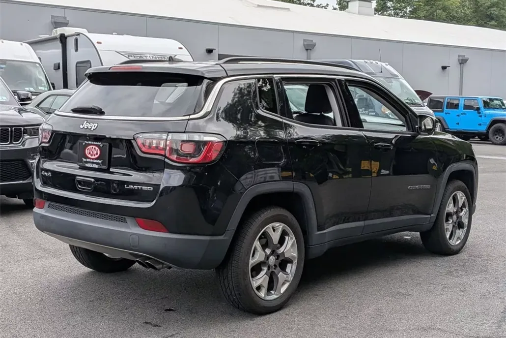 2020 Jeep Compass Limited photo 1
