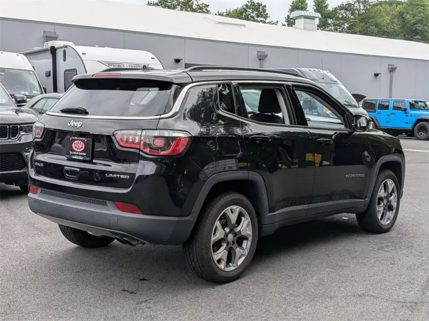 2020 Jeep Compass Limited photo 1