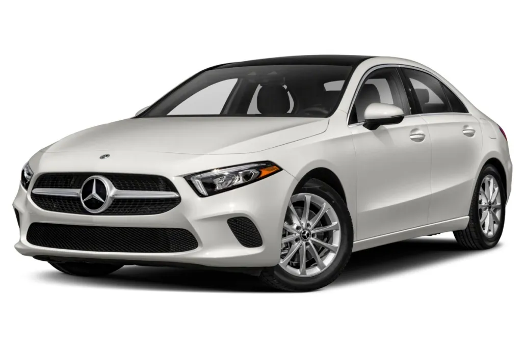 2019 Mercedes Benz A 220 photo 1