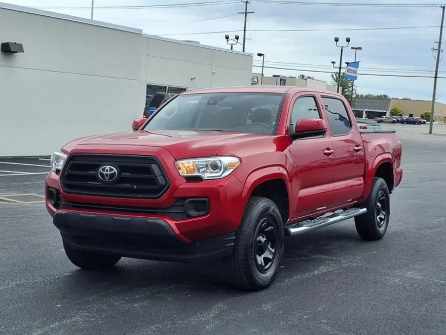 2022 Toyota Tacoma 4x4 SR V6 Double Cab photo 1