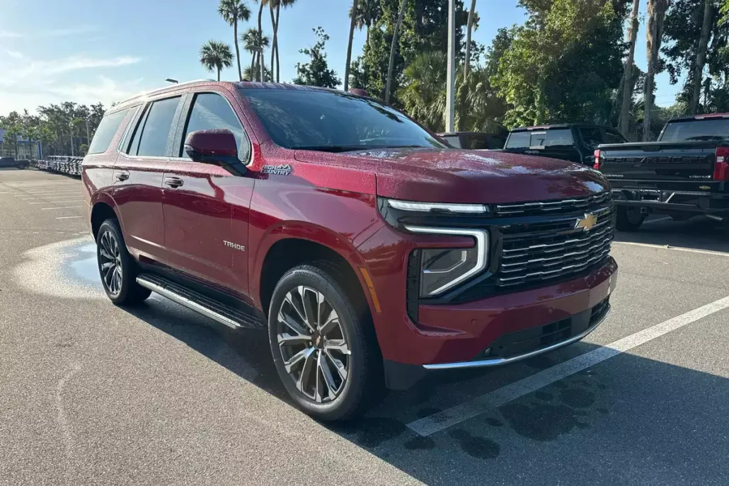 2025 Chevrolet Tahoe High Country photo 1