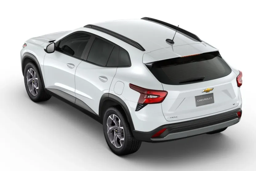 2025 Chevrolet Trax LT photo 1