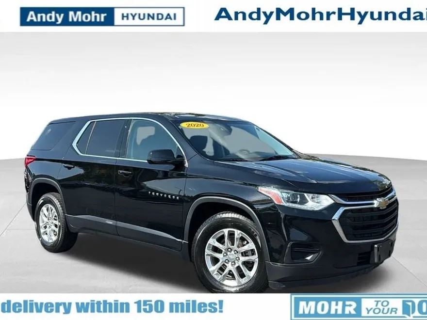 2020 Chevrolet Traverse LS photo 1