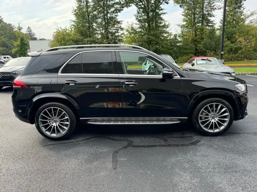 2023 Mercedes Benz GLE 350 4MATIC photo 1