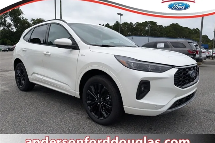 2024 Ford Escape ST-Line Elite photo 1