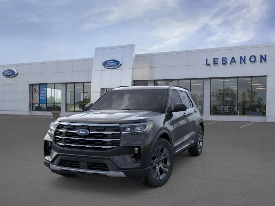 2025 Ford Explorer photo 1