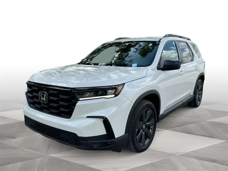 2025 Honda Pilot Sport photo 1