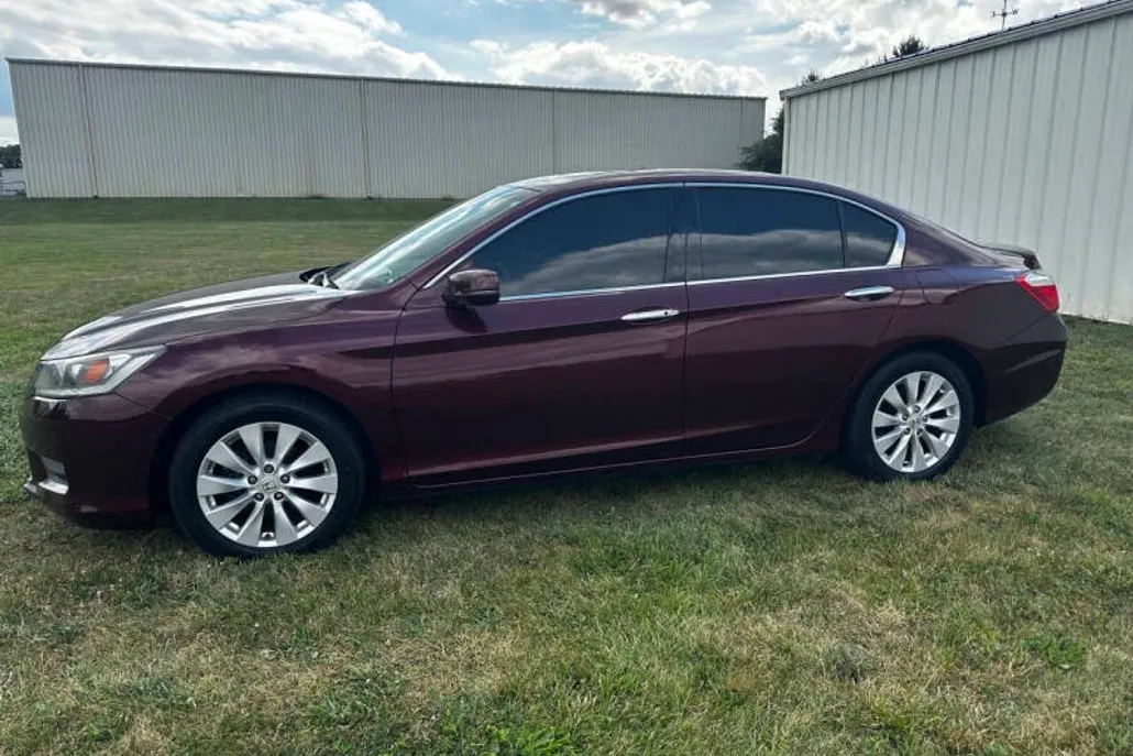 2015 Honda Accord EX-L V6 photo 1