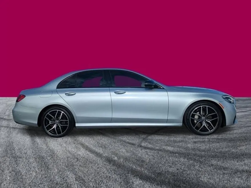 2022 Mercedes Benz E 350 photo 1