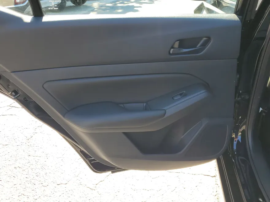 2024 Nissan Altima 2.5 S photo 1