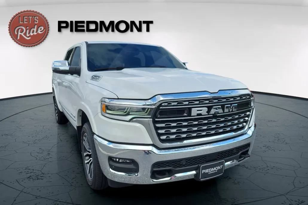 2025 Ram 1500 Limited photo 1