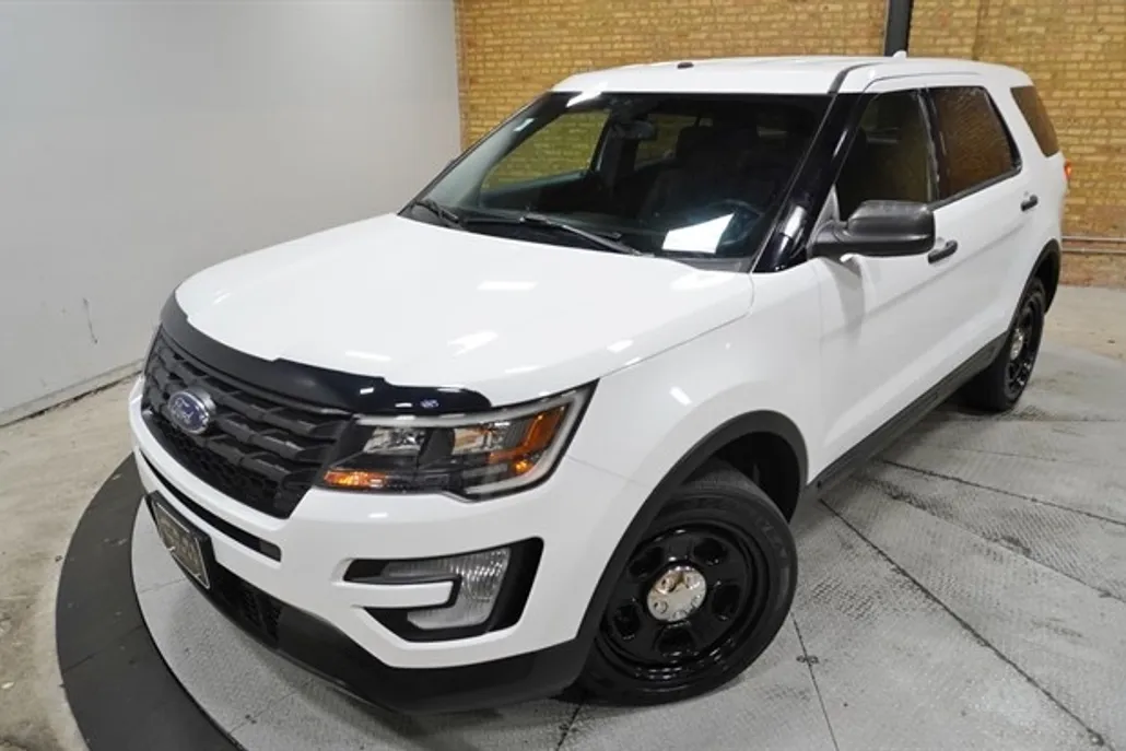 2017 Ford Explorer photo 1