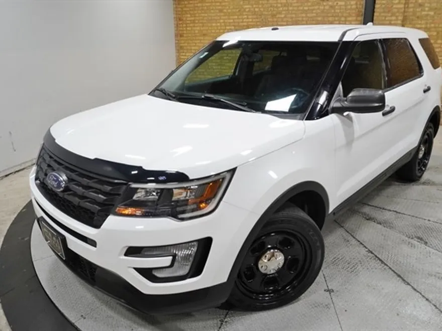 2017 Ford Explorer photo 1