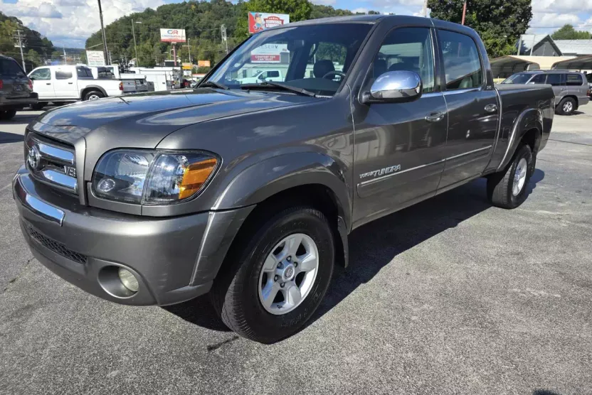 2005 Toyota Tundra SR5 photo 1