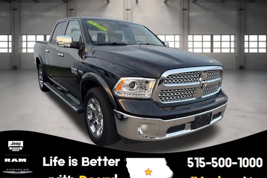 2017 Ram 1500 Laramie photo 1