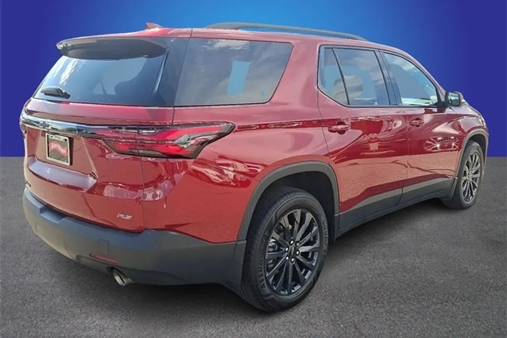 2023 Chevrolet Traverse RS photo 1