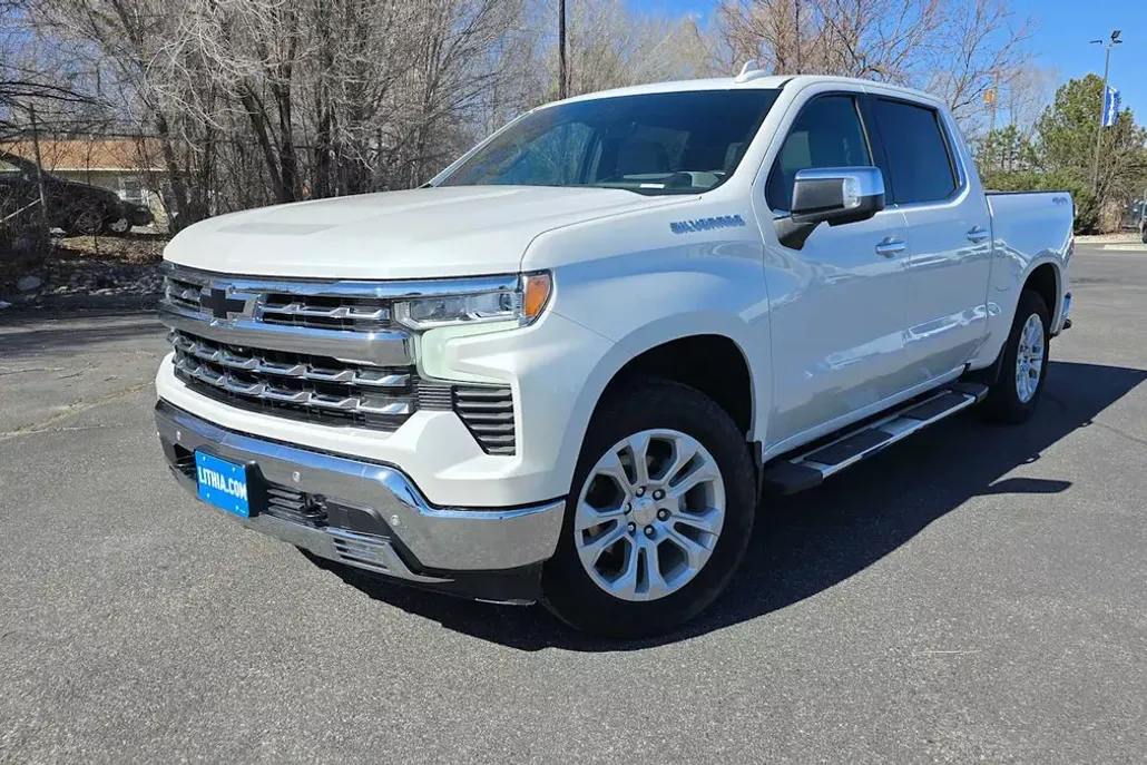 2022 Chevrolet Silverado 1500 LTZ photo 1