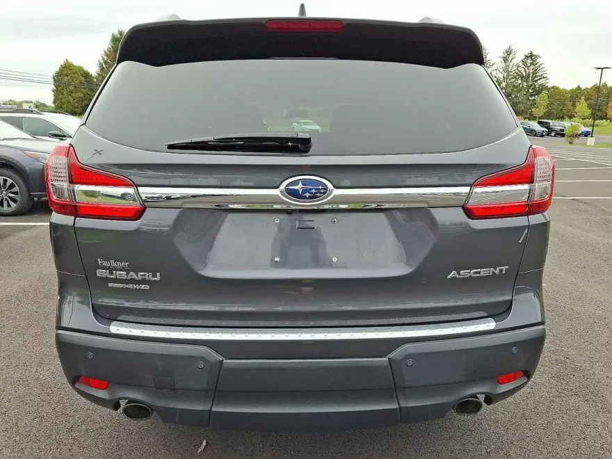 2019 Subaru Ascent Premium photo 1