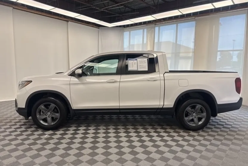 2023 Honda Ridgeline RTL photo 1