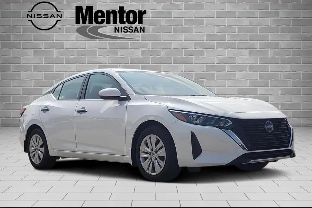 2025 Nissan Sentra S photo 1